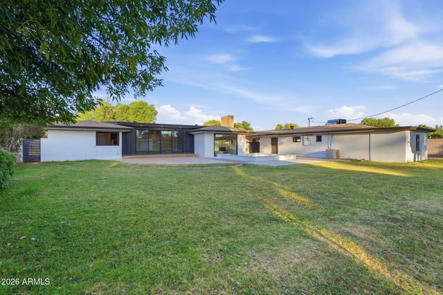 306 N FRASER Drive W, Mesa, AZ 85203