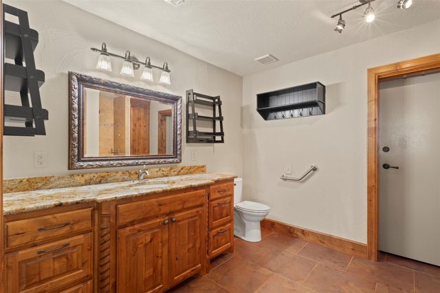 168 Texoma Bluffs Circle, Gordonville, TX 76245