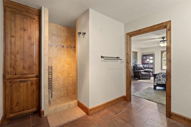 168 Texoma Bluffs Circle, Gordonville, TX 76245