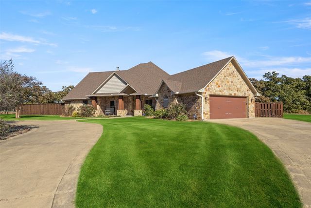 168 Texoma Bluffs Circle, Gordonville, TX 76245