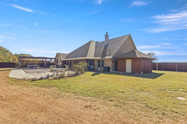 168 Texoma Bluffs Circle, Gordonville, TX 76245
