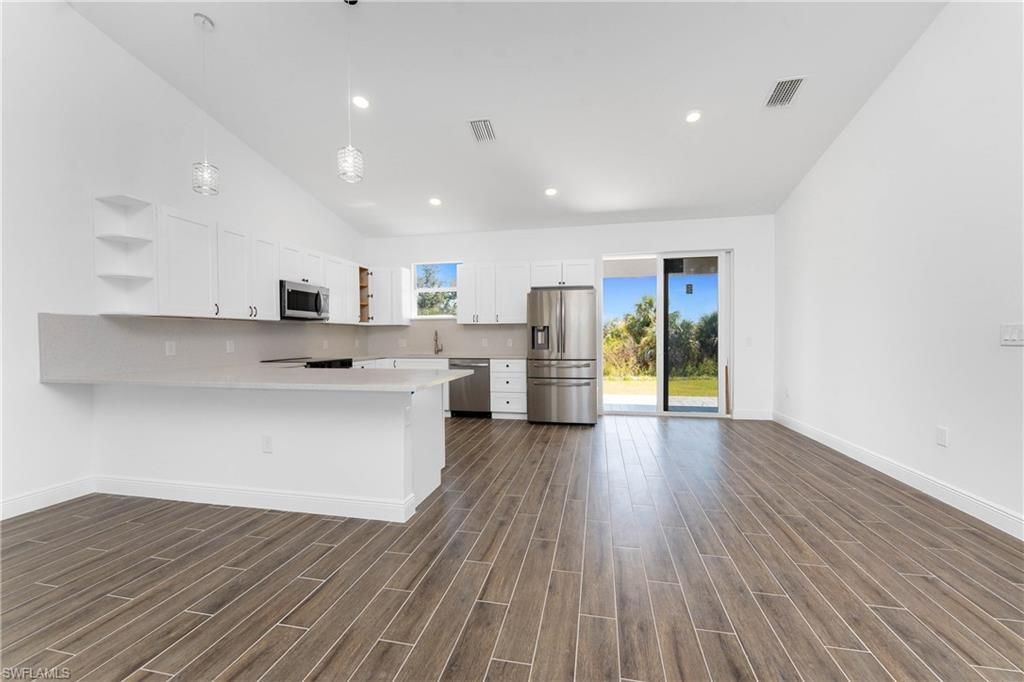14135 Appleton BLVD, PORT CHARLOTTE, FL 33981 — photo 3