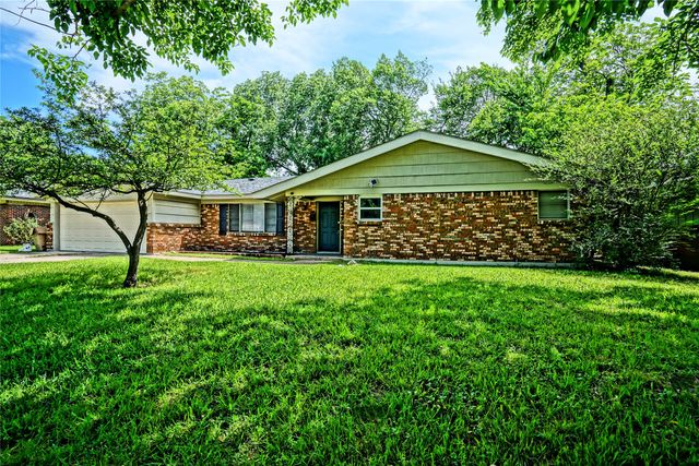4708 Redondo Street, North Richland Hills, TX 76180