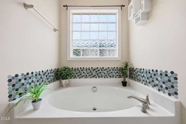 4010 Forbes Way, Burlington, NC 27215