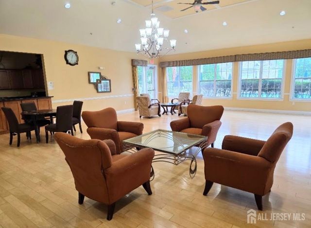 26 Edward Stec Boulevard 2623, Edison, NJ 08837