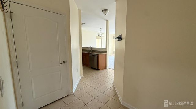 26 Edward Stec Boulevard 2623, Edison, NJ 08837