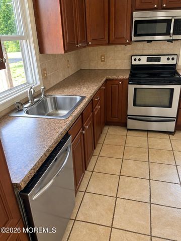 260 Berkeley Drive, Bayville, NJ 08721