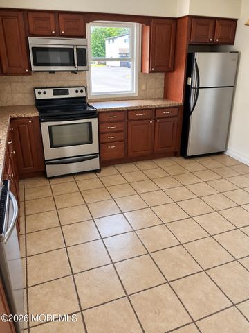 260 Berkeley Drive, Bayville, NJ 08721