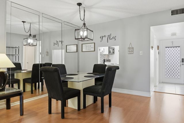 7505 NW 5th Place 203, Margate, FL 33063