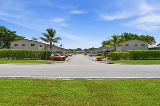 7505 NW 5th Place 203, Margate, FL 33063