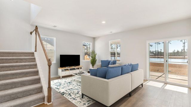 1014 Patagonia Street, Summerville, SC 29485