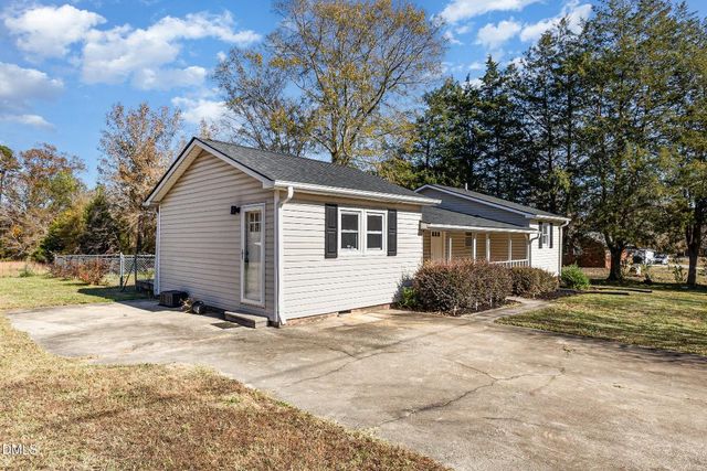 1568 Petty Road, Graham, NC 27253