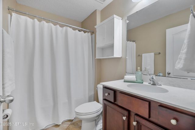 78 WAYFARE Lane, Jacksonville, FL 32081
