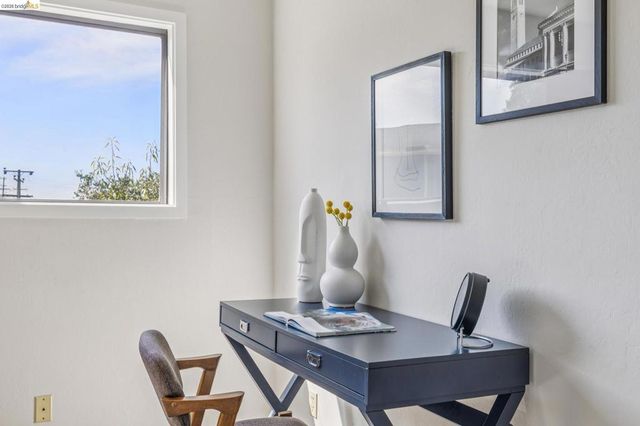 6334 Kensington Avenue, Richmond, CA 94805