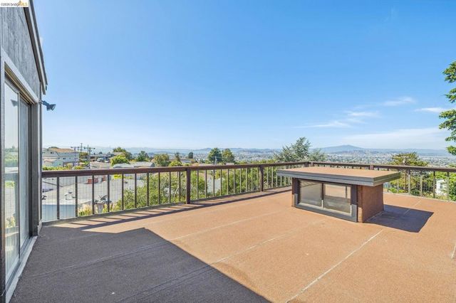 6334 Kensington Avenue, Richmond, CA 94805