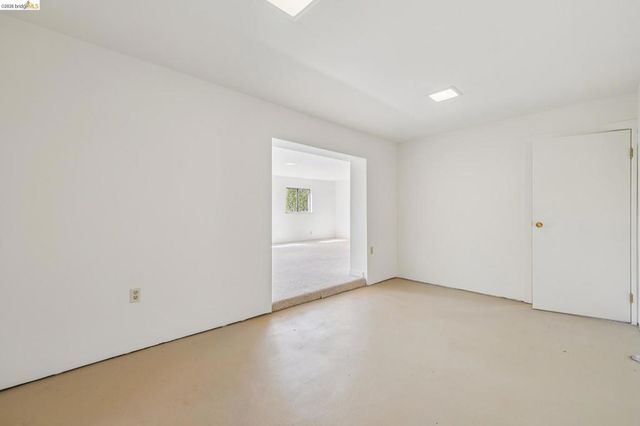6334 Kensington Avenue, Richmond, CA 94805