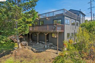 6334 Kensington Avenue, Richmond, CA 94805