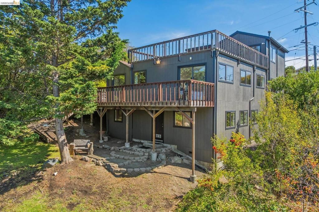 6334 Kensington Avenue, Richmond, CA 94805