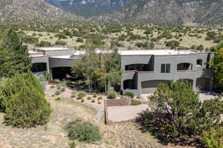 8504 Snakedance Court NE, Albuquerque, NM 87111