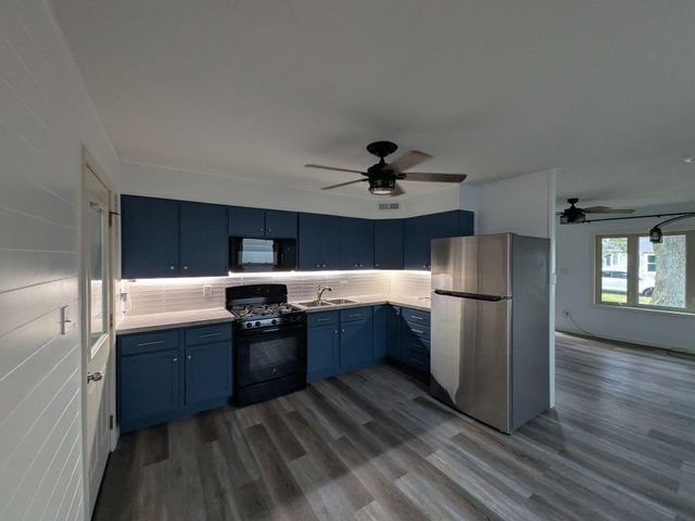 3401 E 21st Avenue, Lake Station, IN 46405