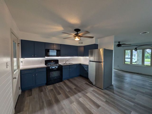 3401 E 21st Avenue, Lake Station, IN 46405