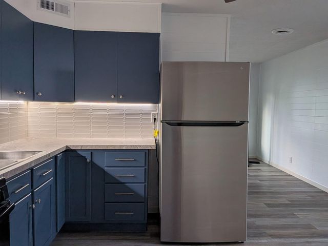 3401 E 21st Avenue, Lake Station, IN 46405
