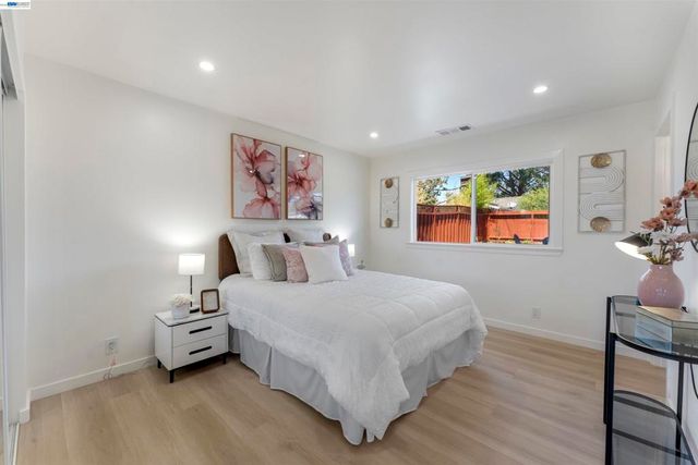 7832 Gardella Dr, Dublin, CA 94568