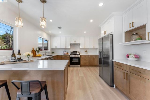 7832 Gardella Dr, Dublin, CA 94568