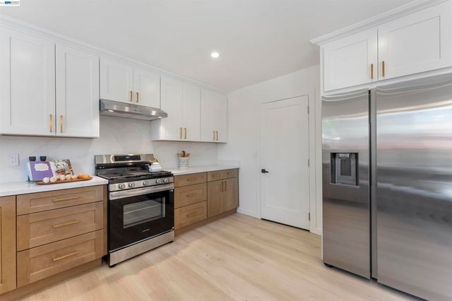 7832 Gardella Dr, Dublin, CA 94568