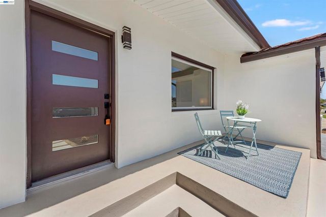 7832 Gardella Dr, Dublin, CA 94568