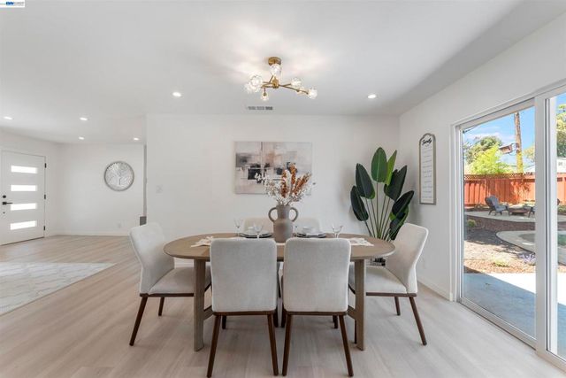 7832 Gardella Dr, Dublin, CA 94568