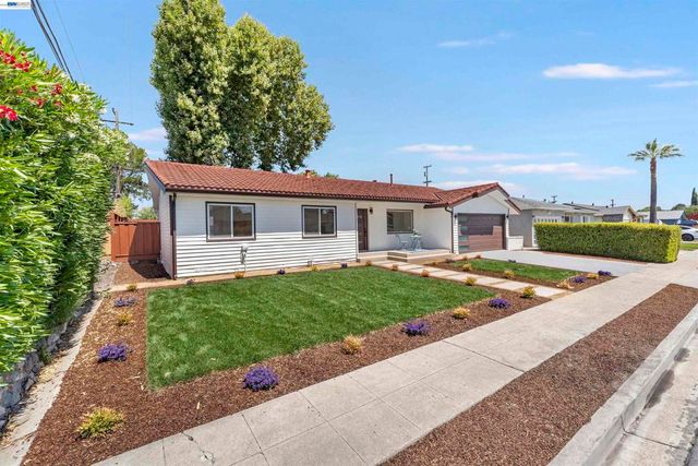 7832 Gardella Dr, Dublin, CA 94568