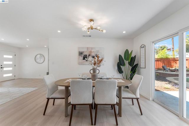 7832 Gardella Dr, Dublin, CA 94568