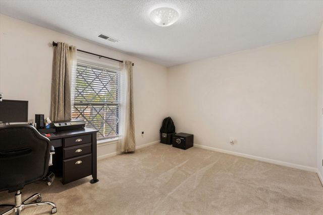 2888 FARINDON CV, Germantown, TN 38138