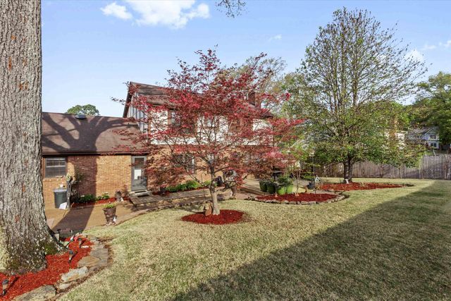 2888 FARINDON CV, Germantown, TN 38138