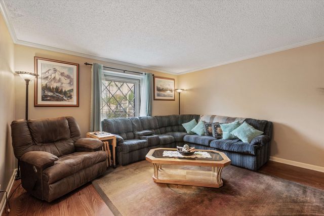 2888 FARINDON CV, Germantown, TN 38138