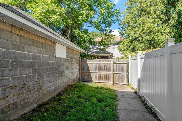 140 Bailey St. 140, Lawrence, MA 01843