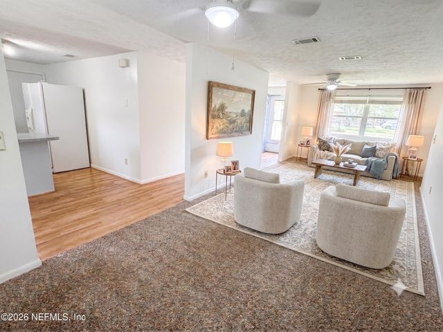 4019 HUNTINGTON FOREST Boulevard, Jacksonville, FL 32257