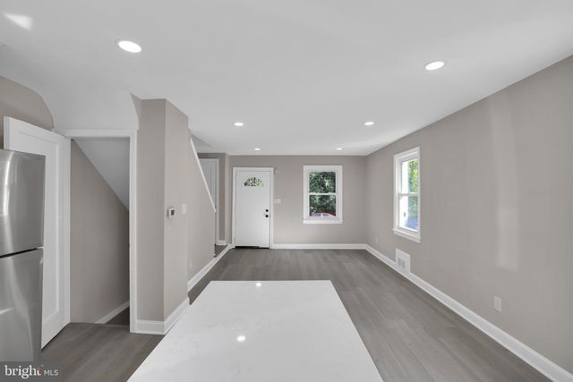 2411 SAVANNAH ST SE, Washington, DC 20020