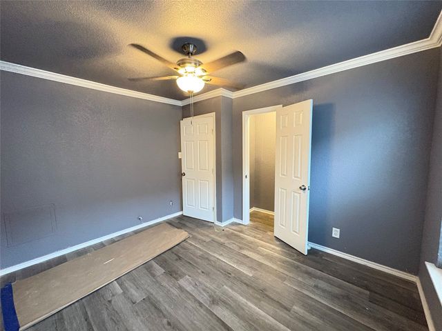 1515 E Waco Avenue, Dallas, TX 75216