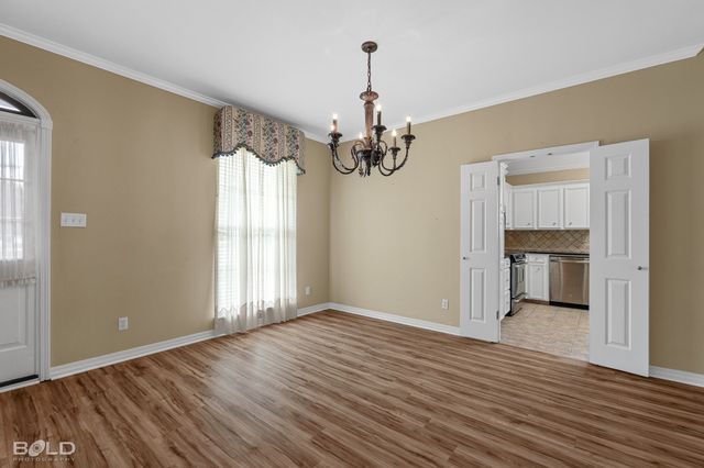 10540 Plum Creek Drive, Shreveport, LA 71106