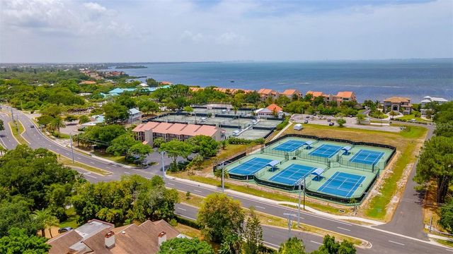 4510 EL CONQUISTADOR PARKWAY 105, Bradenton, FL 34210