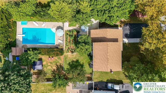 159 Jonathan Drive, Palmer Twp, PA 18045