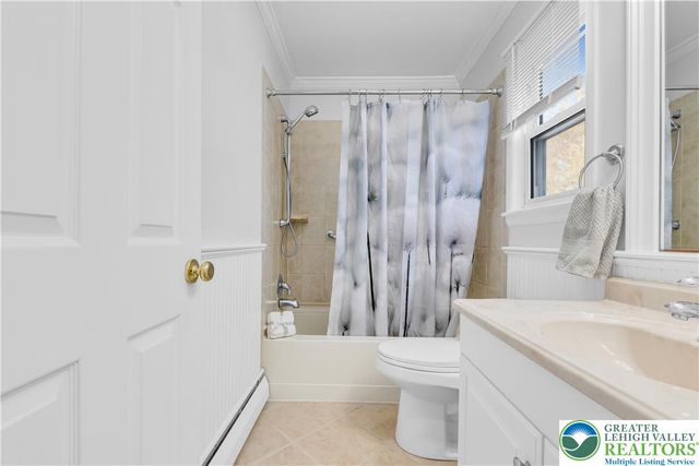 159 Jonathan Drive, Palmer Twp, PA 18045