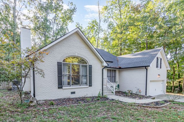 1681 Adswood Rd, Clarksville, TN 37042