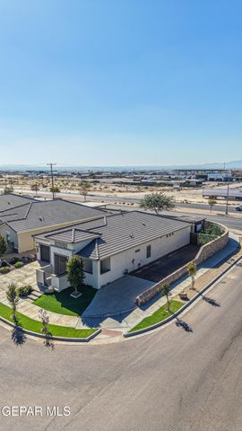 971 Brudenal Place, Horizon City, TX 79928