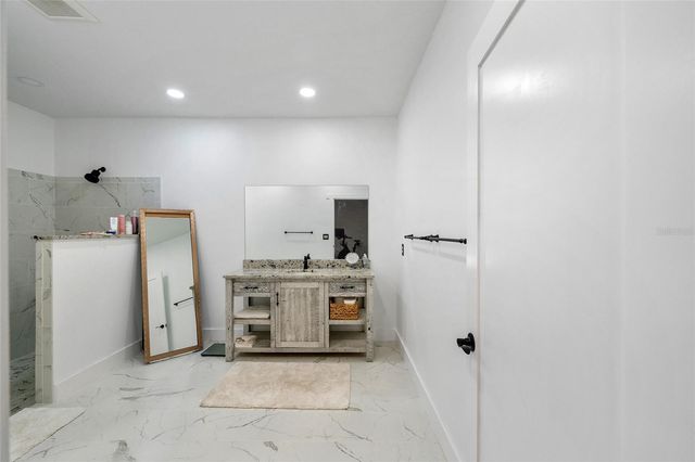 13869 S HWY 475, Summerfield, FL 34491