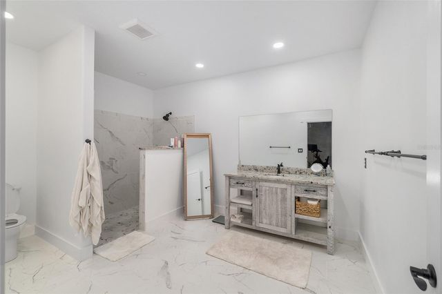 13869 S HWY 475, Summerfield, FL 34491