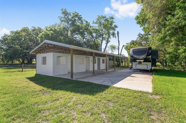 13869 S HWY 475, Summerfield, FL 34491