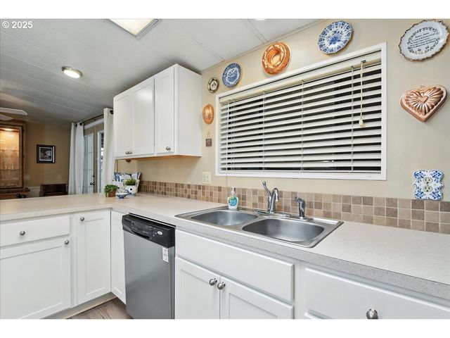 14204 Ne 10TH Ave 69, Vancouver, WA 98685